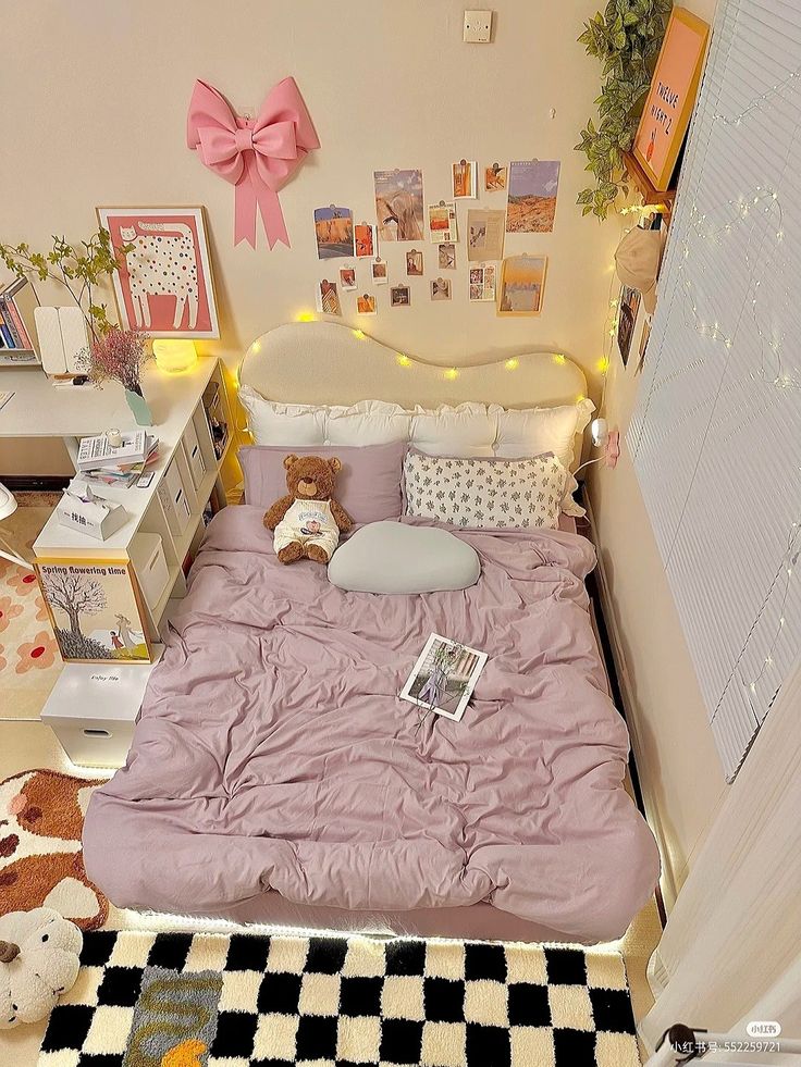 Dekorasi kamar aesthetic Korea 2025 dengan warna pastel dan furniture minimalis